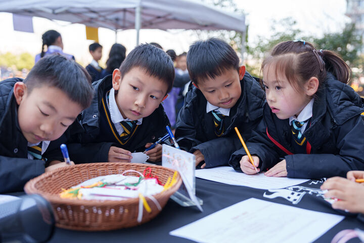 欢迎访问惠灵顿教育集团旗下学校-上海浦东新区民办惠立学校官网，了解学校最新信息。